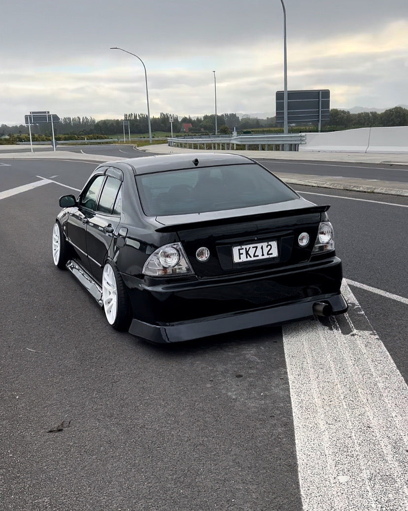 TOYOTA ALTEZZA/ LEXUS IS200 FULL CLEAR LENSE COMBO!
