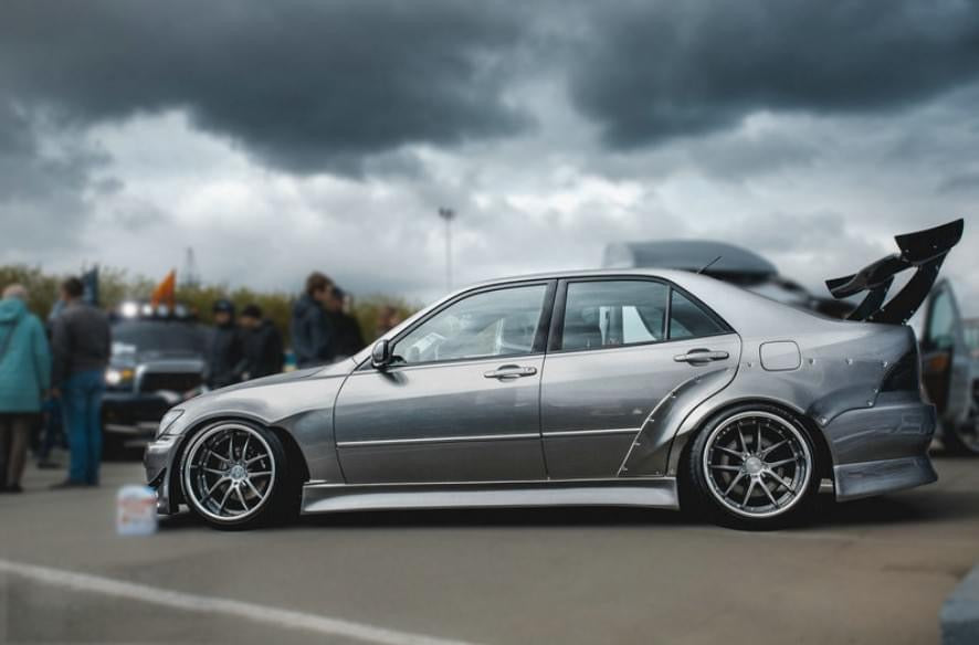 TOYOTA ALTEZZA/LEXUS IS200 WIDE BODY KIT