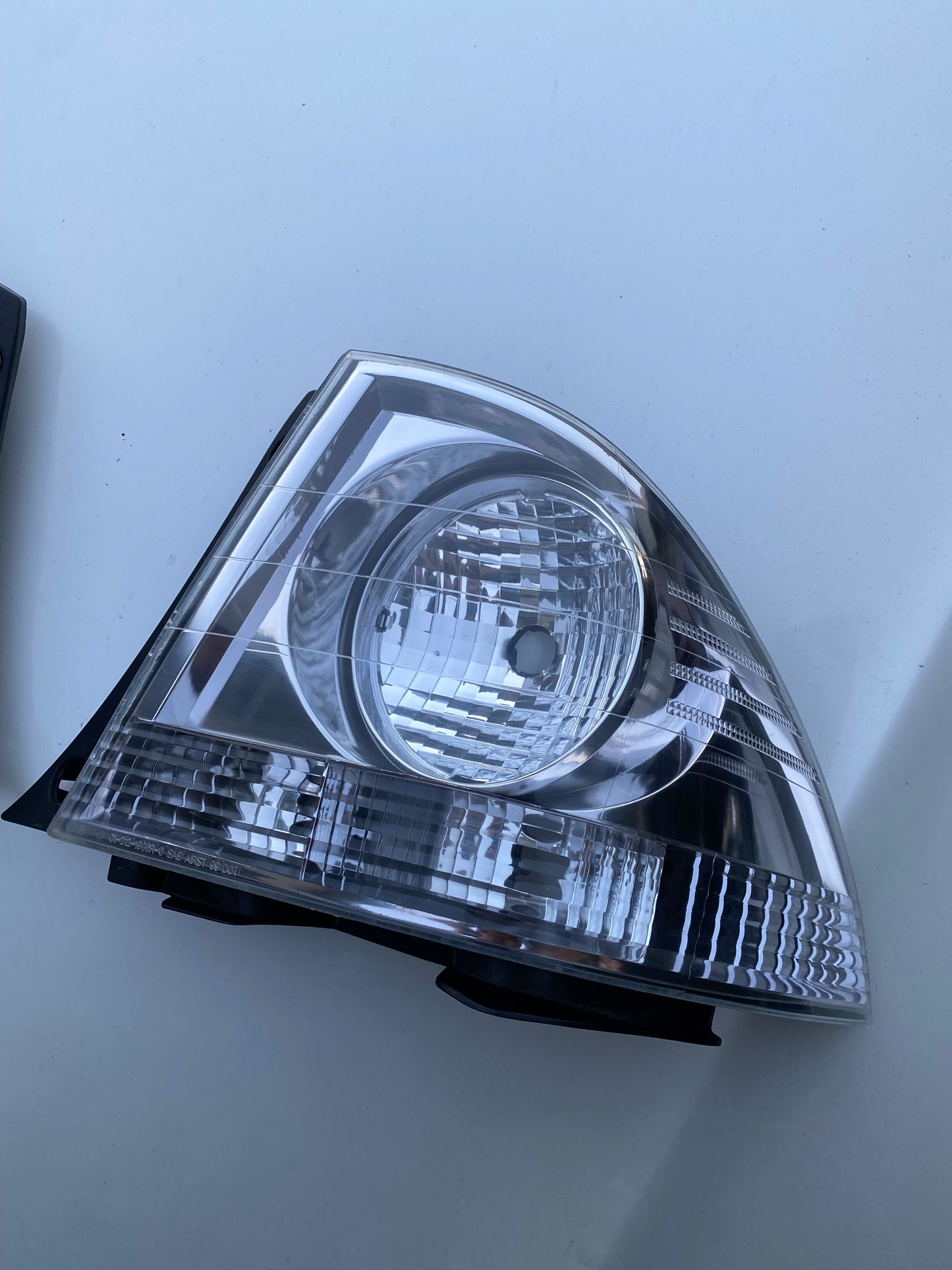 TOYOTA ALTEZZA/LEXUS IS200 CLEAR TAIL LIGHTS