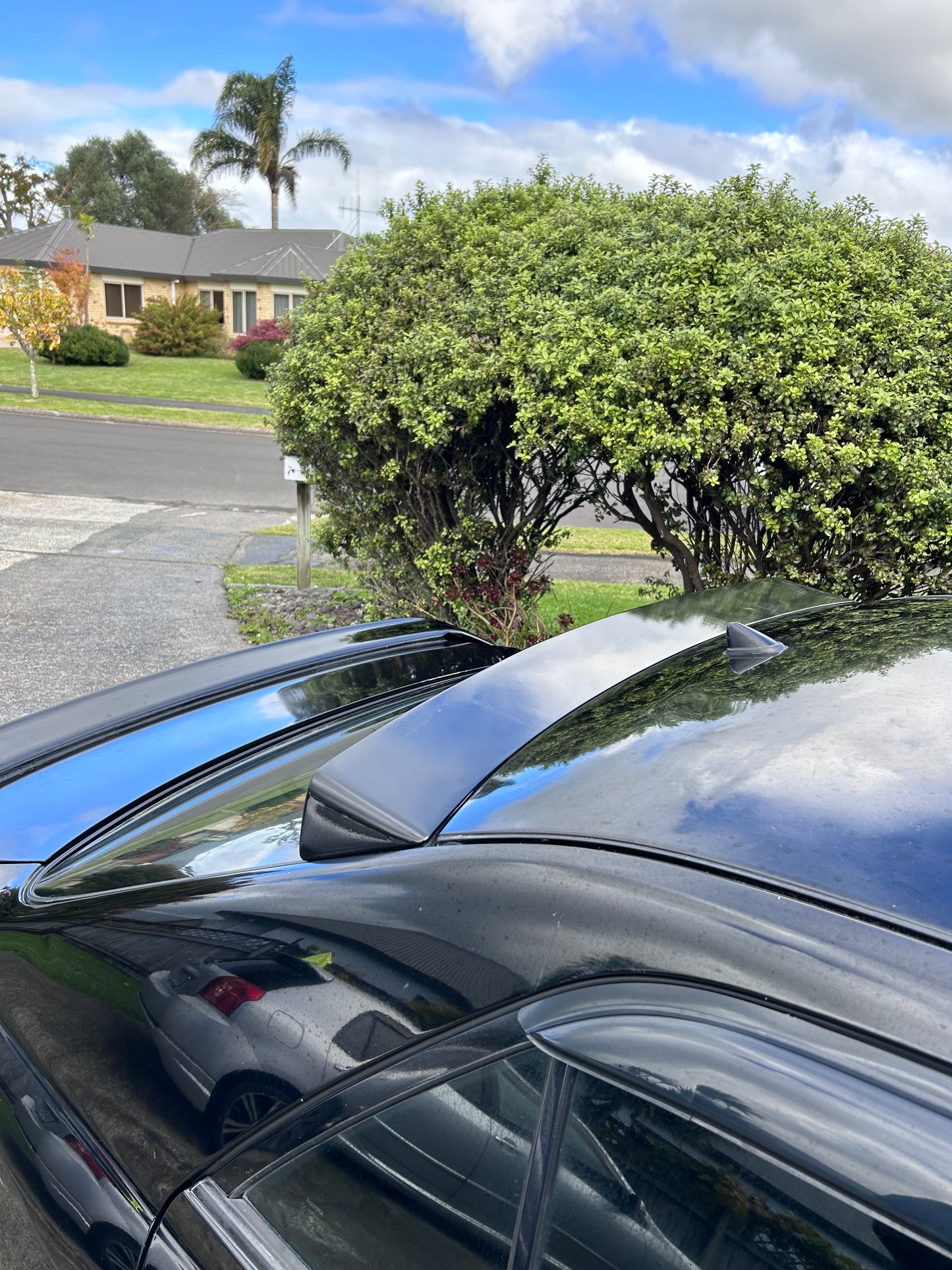 TOYOTA ALTEZZA/LEXUS IS200 STAATIC ROOF SPOILER