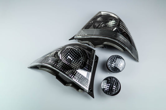 TOYOTA ALTEZZA/LEXUS IS200 SHADOW CHROME CLEAR TAIL LIGHT SET