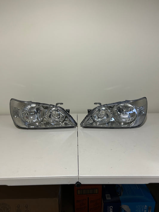TOYOTA ALTEZZA/LEXUS IS200 CRYSTAL CLEAR HEADLIGHTS